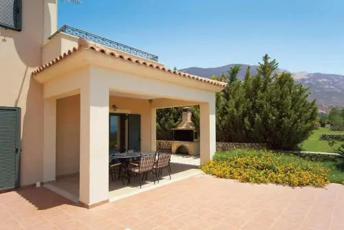 Villa Georgia by Villa Select