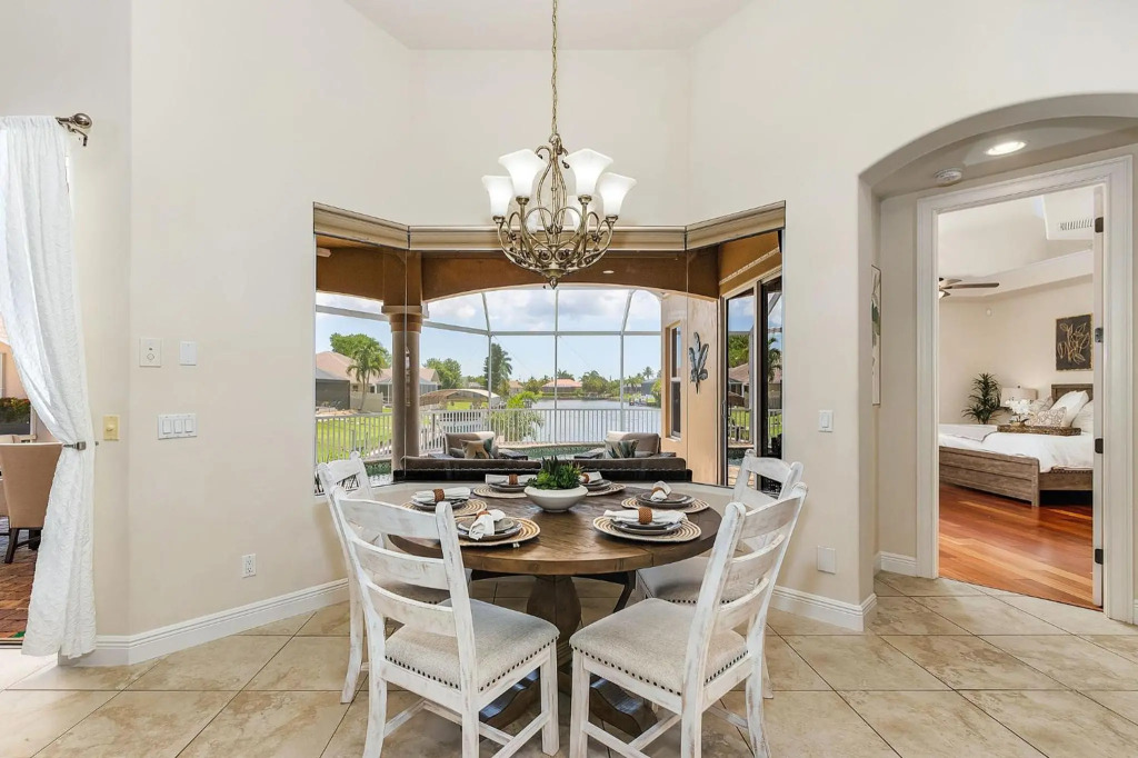 Private Luxury Villa with Heated Pool & Spa, Game Room, & Kayaks - Villa Coral Breeze - Roelens