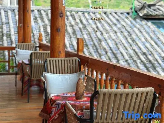 Qiuniang House Lugu Lake
