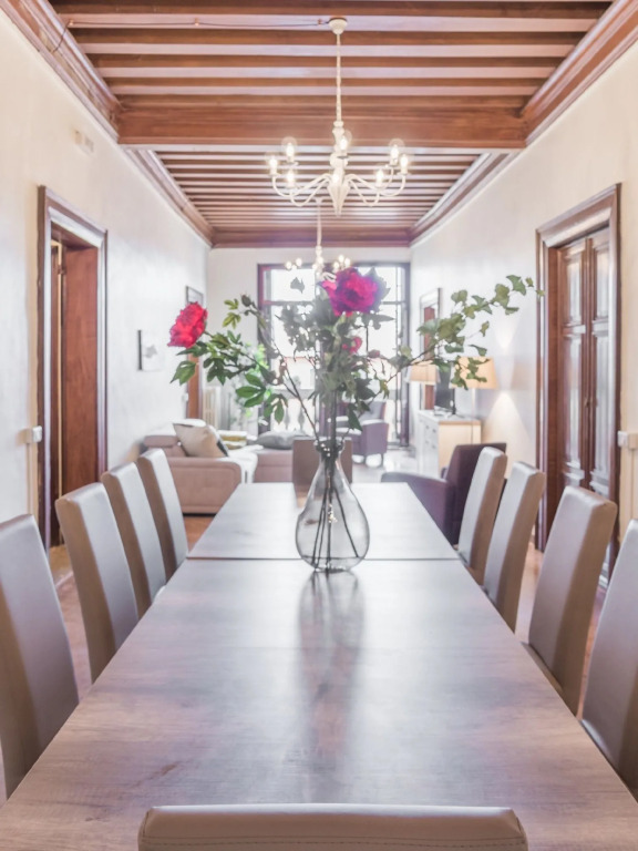 Riva Palace Apartments by Wonderful Italy