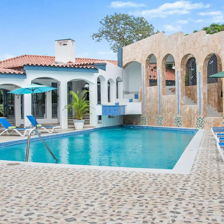 High Life Villa