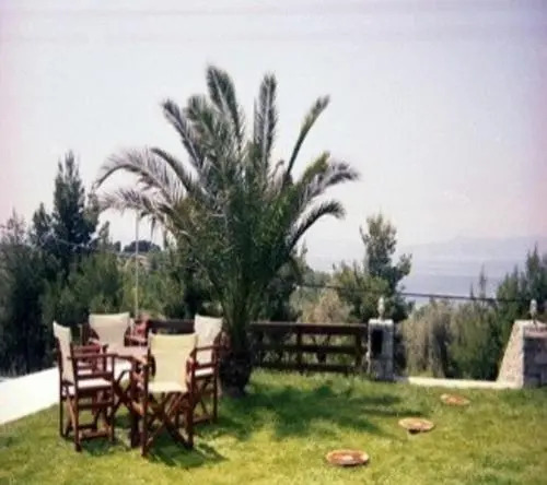 Hotel Yades