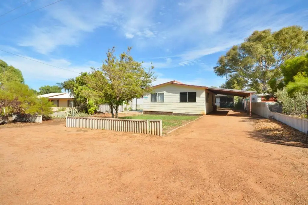 Patrick Crescent 18 - Kalbarri, WA