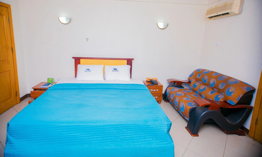 Erata Hotel