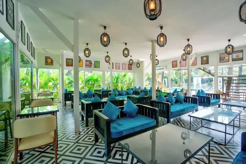 Raya Resorts
