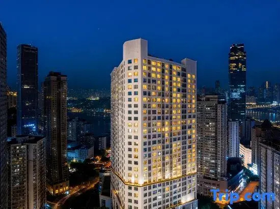 Alan Cloud Mansion Suite Hotel in Jiefangbei, Hongyadong,Chongqing