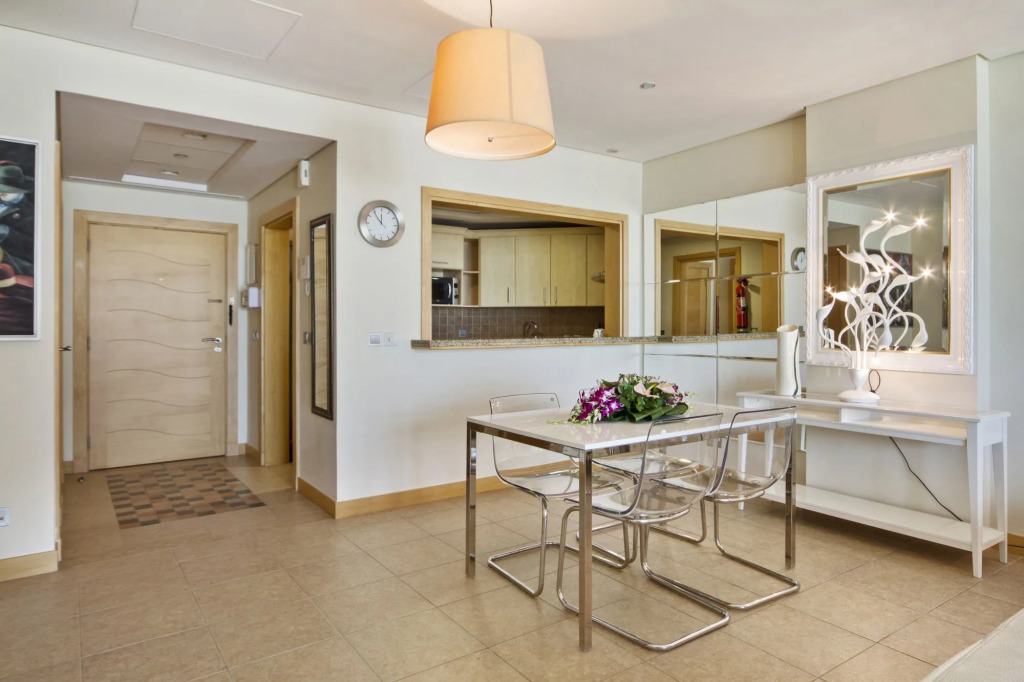 Bespoke Residences - Shoreline Al Nabat
