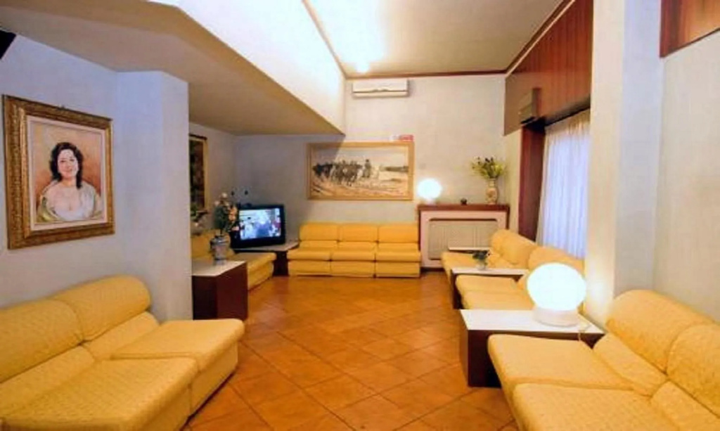 Piccolo Hotel