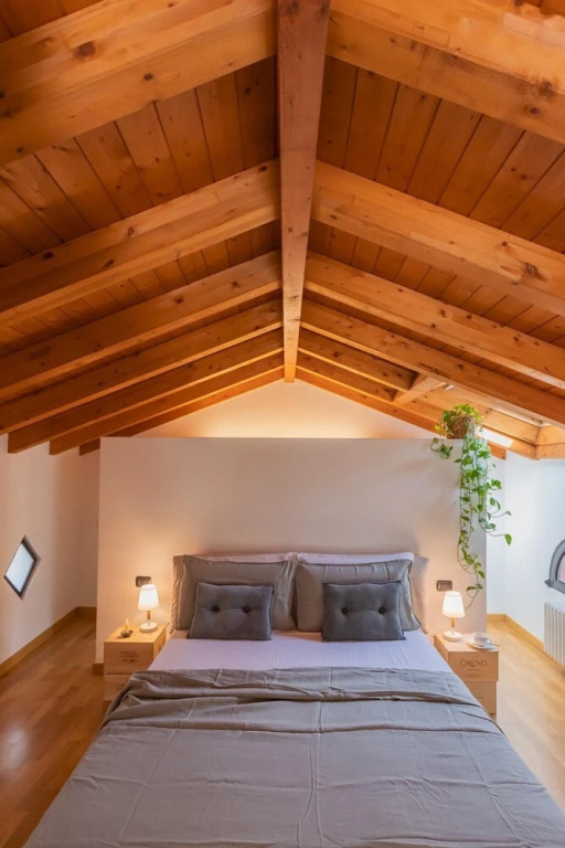 Vico Garden-203 by Rent all Como