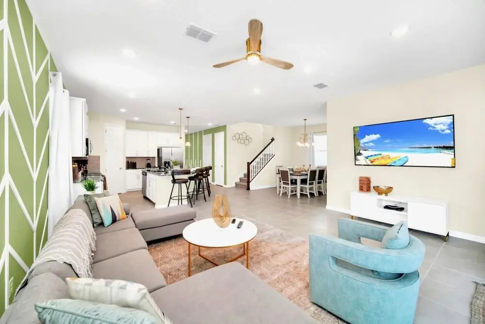 8BR Home Near Disney w Pool Hot Tub Games