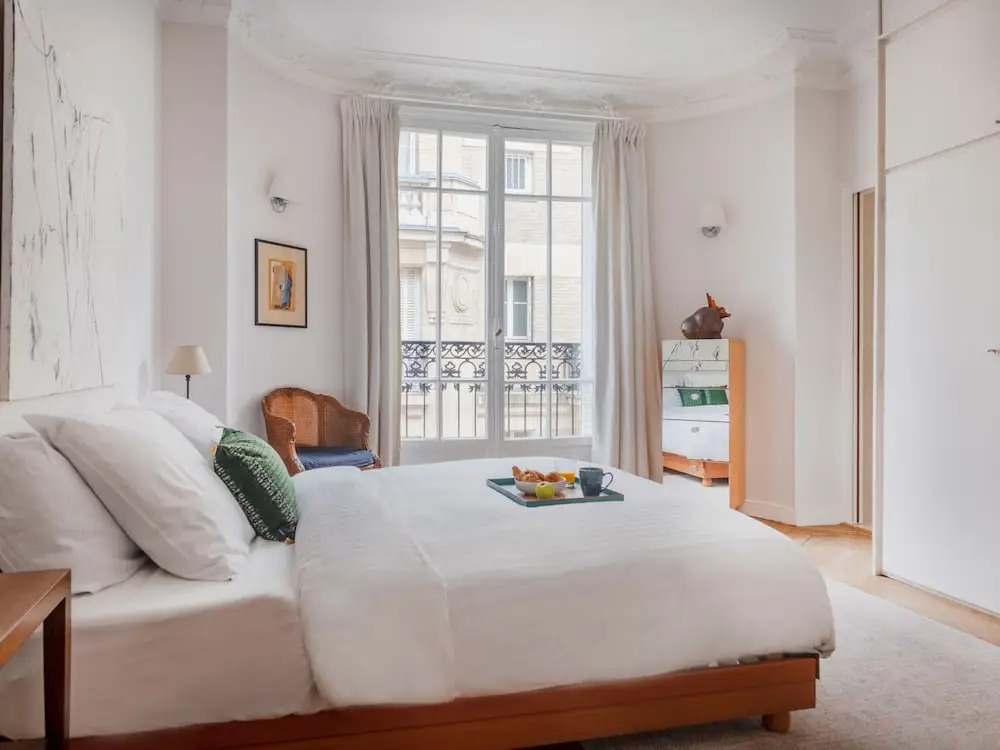 Paris Eugène Design Residence