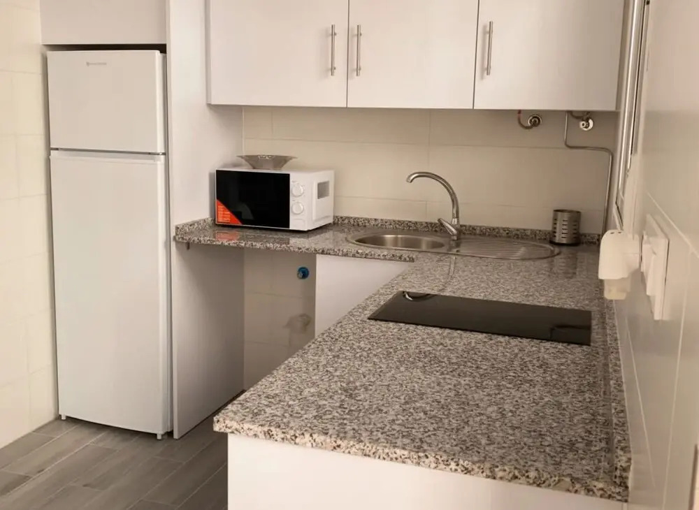 Estudio cerca de la playa y del centro