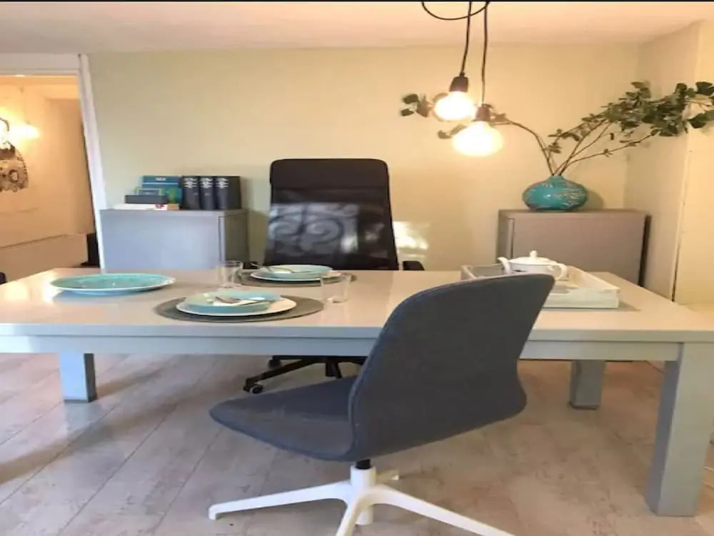 Boutique studio with amazing location