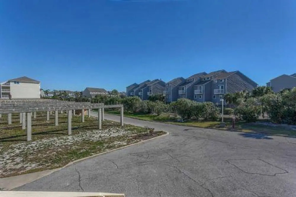 Sea Cliff B-2 Apartment 3 Bedroom