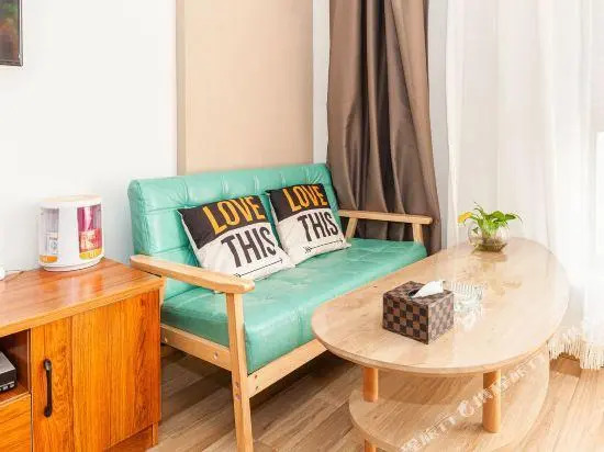 Mango Business Holiday Apartment (Dalian South China Plaza)