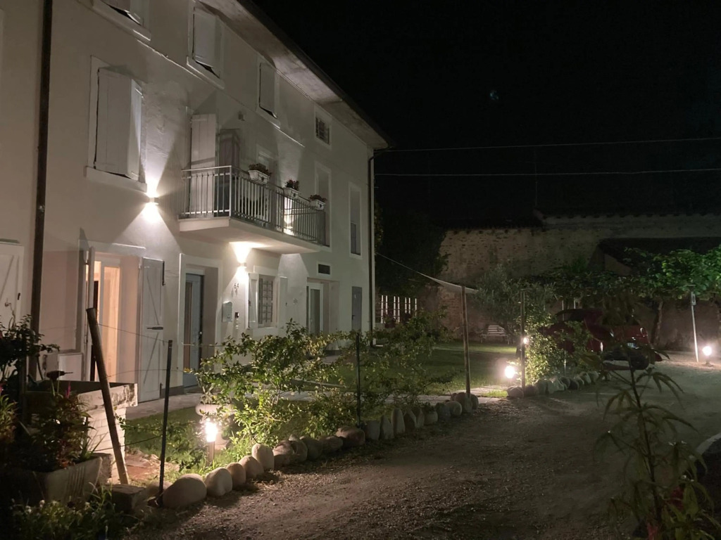 Casale L U E L