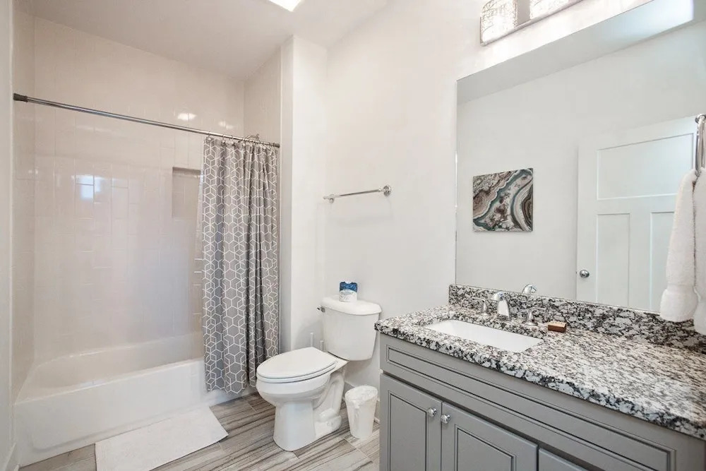 New Nashville House Near Downtown 4 Bedroom Home