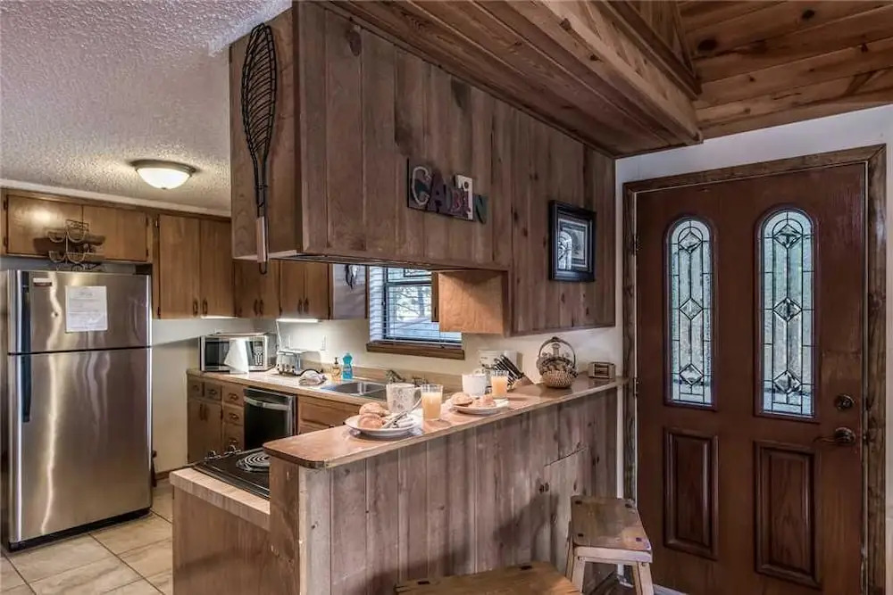 Antler Crossing - Two Bedroom Cabin