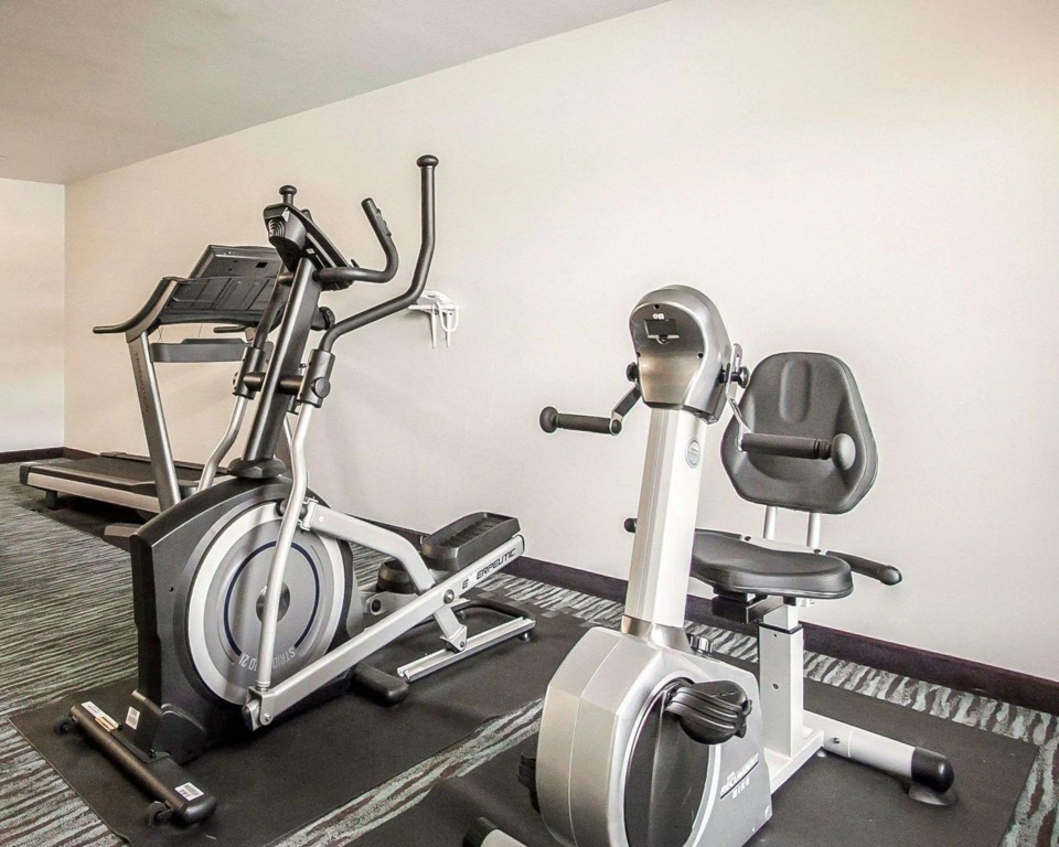 Econo Lodge Inn & Suites Jackson Northwest