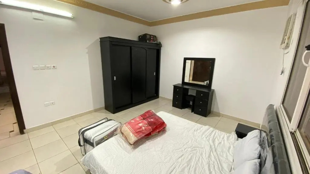 Naser Apartments