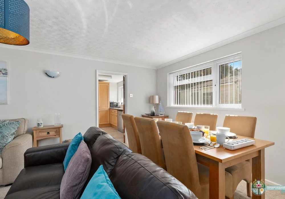 West Winds Cottage, Upper Lamphey