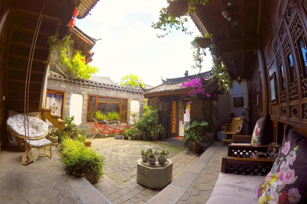 Yueke Courtyard Inn