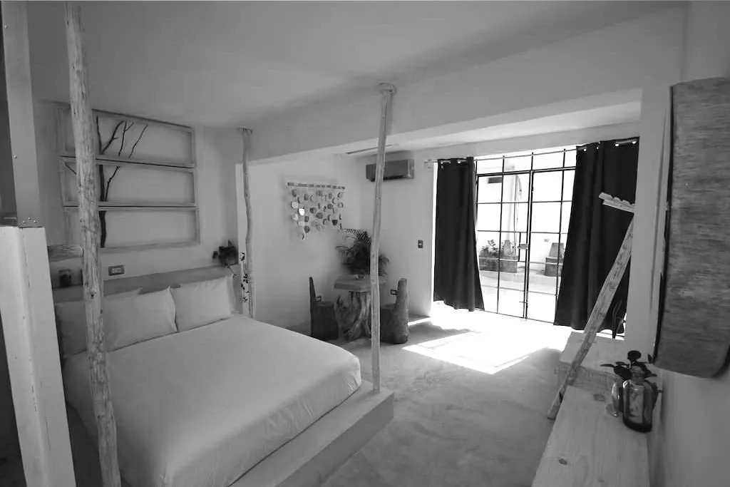 Radio Tulum Hotel