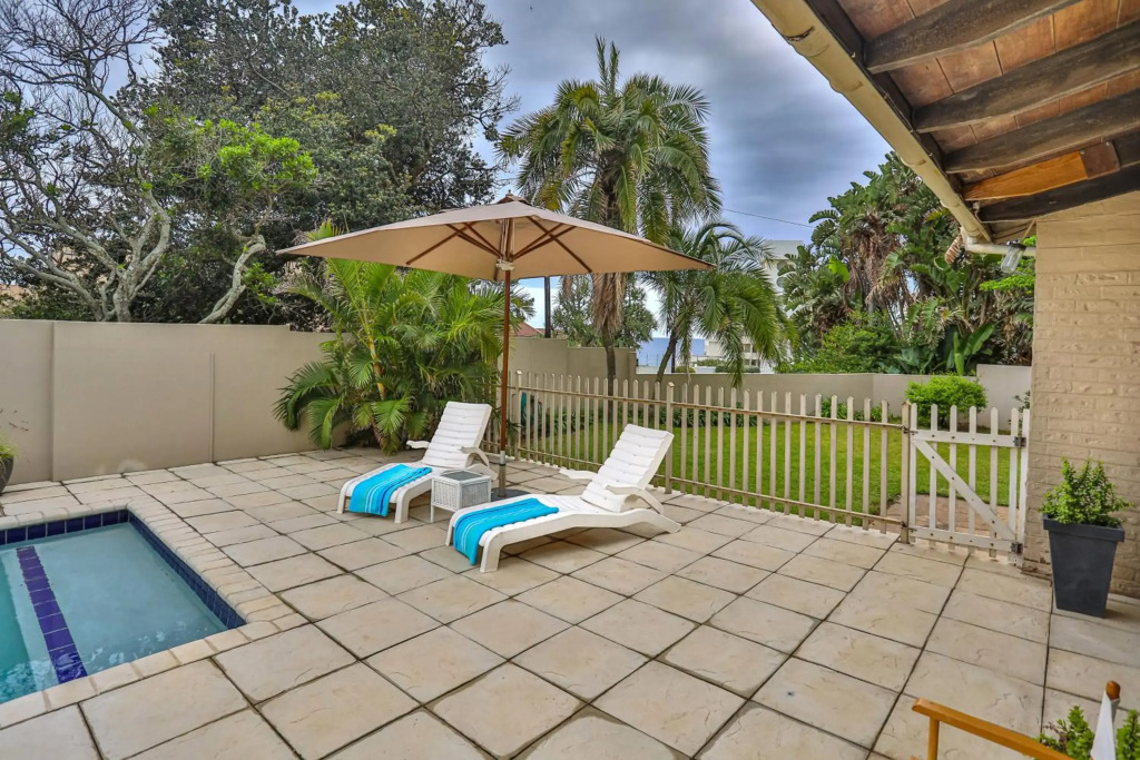 One Jack Powell House- Classic family home steps away from the beach