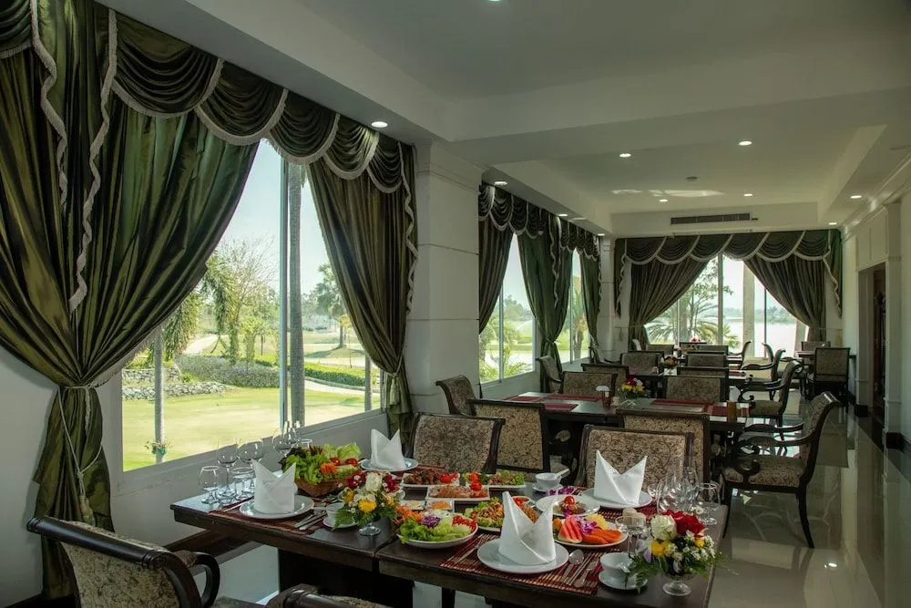 Gassan Panorama Golf Club