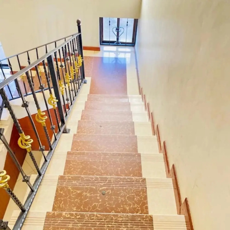 Maredori Hotel