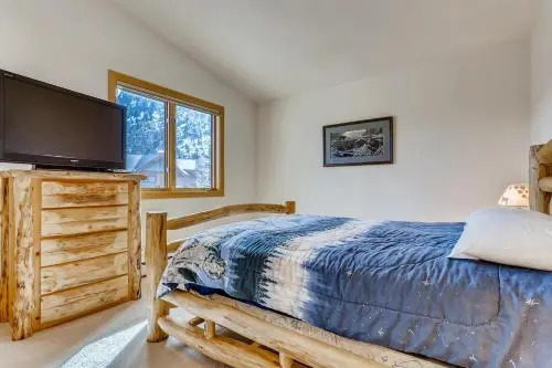 Steamside by Bighorn Rentals