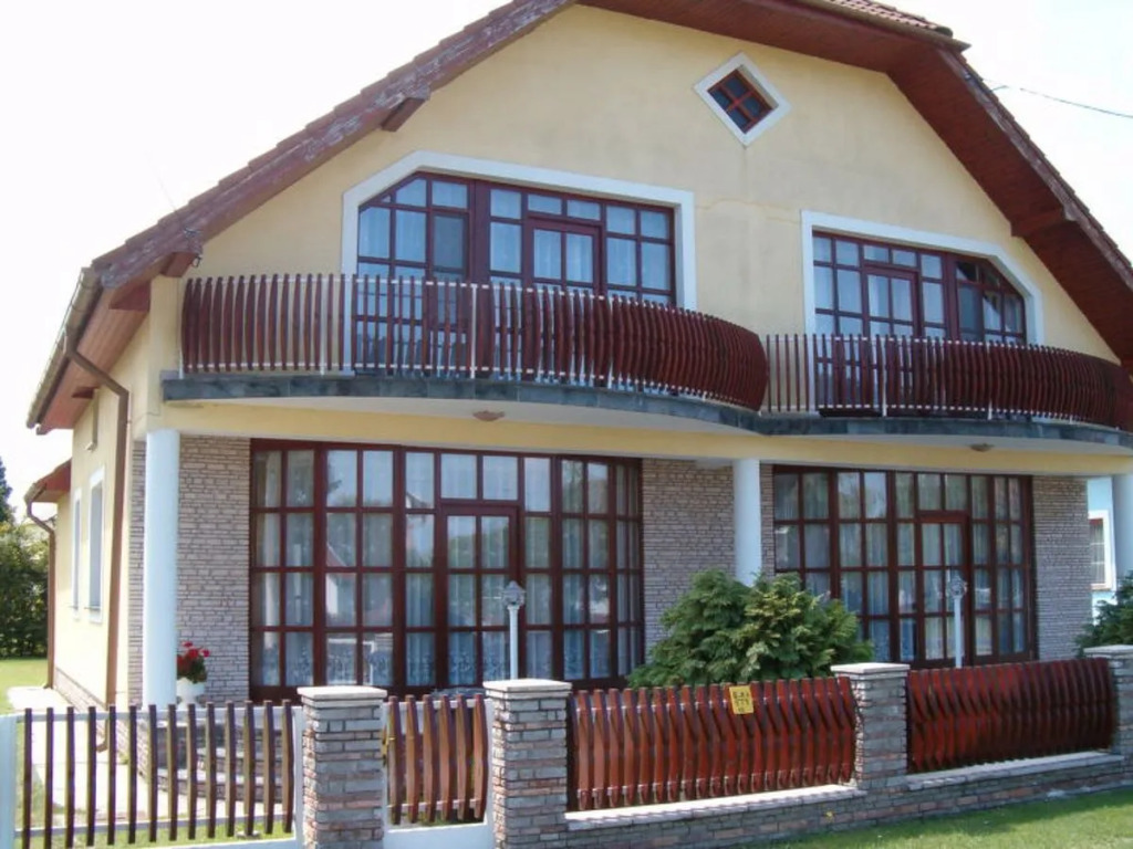 Balaton H420 34377