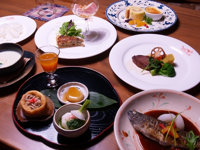Log Pension Cecil Club