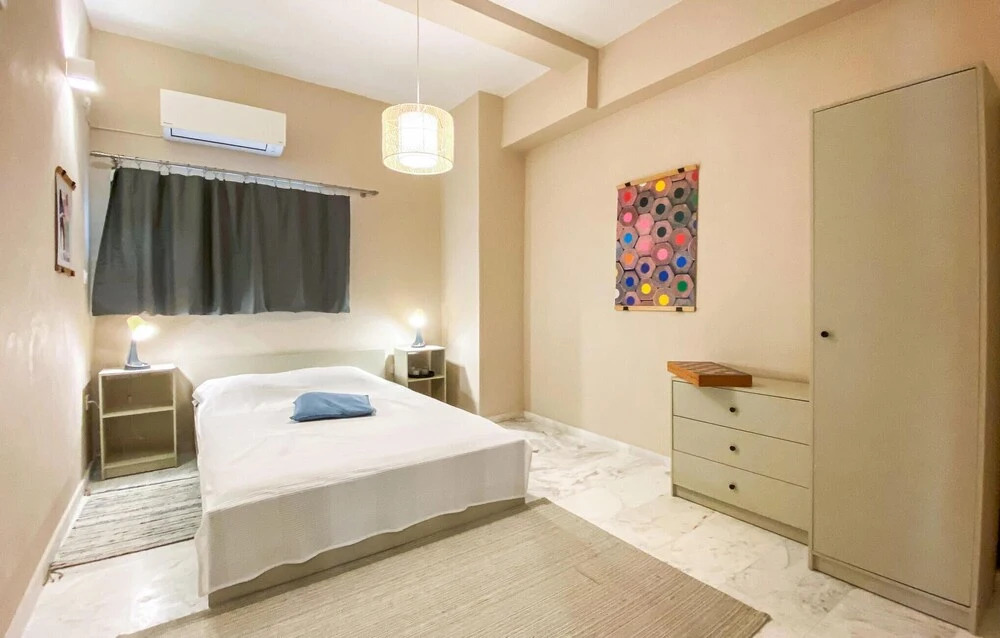 Beautiful Apartment in Chalkida With Wifi and 2 Bedrooms