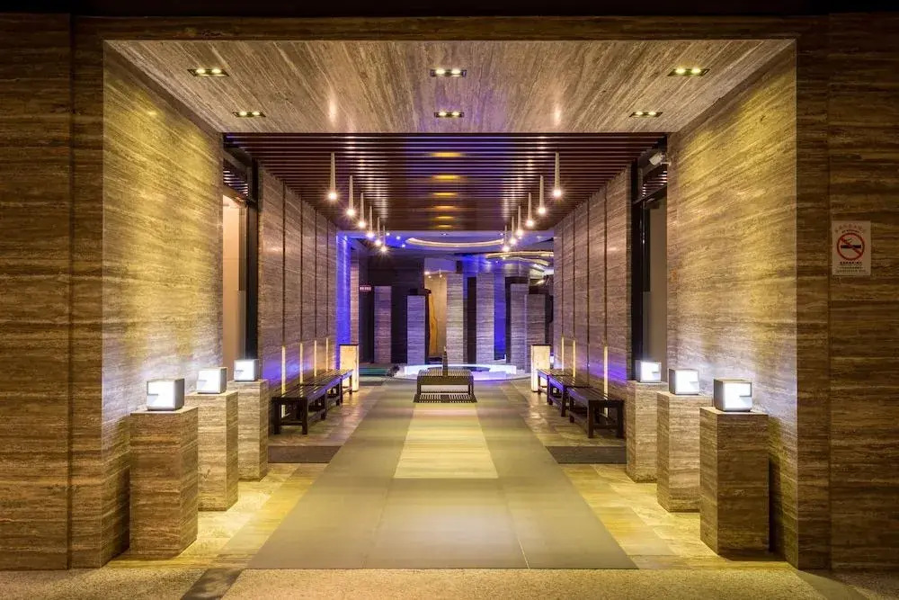 Cloudland Resort