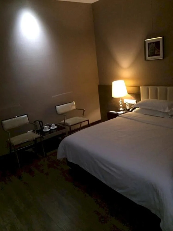 Yida Vogue Hotel