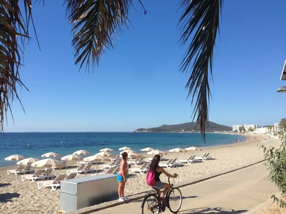 Chill Beach Condo for an Ibiza nice experiencience