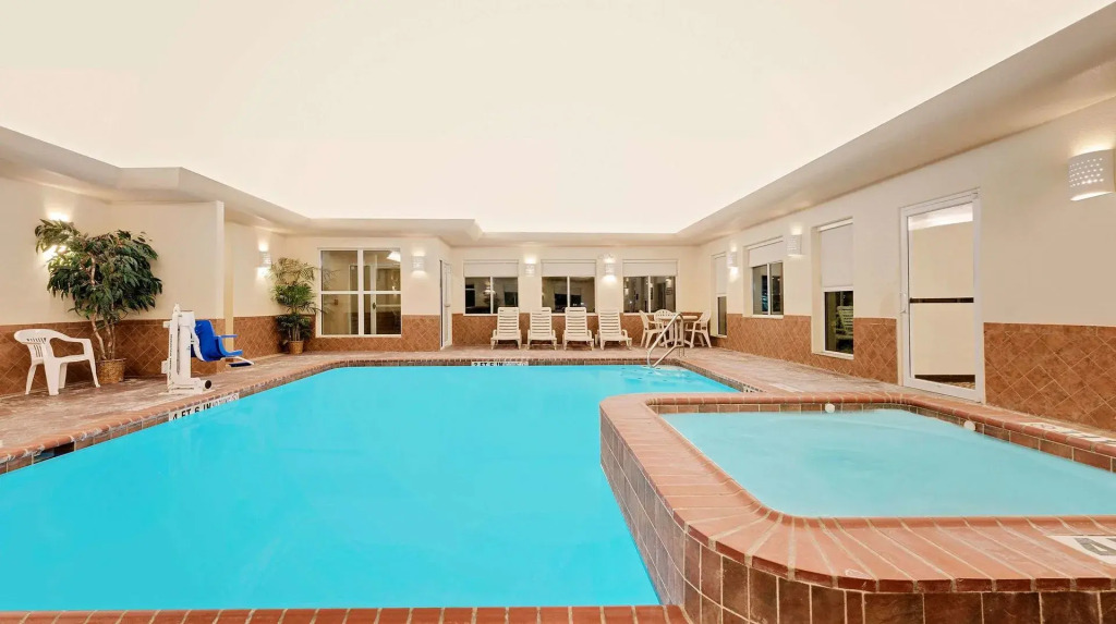 Sonesta Essential Hotels Odessa