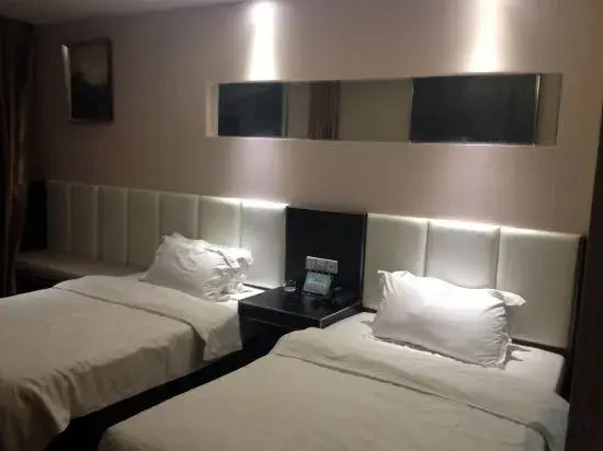 Week 6 Express Hotel