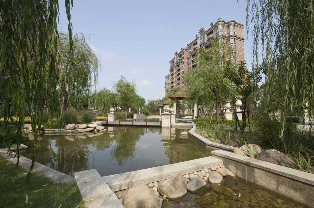 Lanson Place Jin Qiao Service Residences