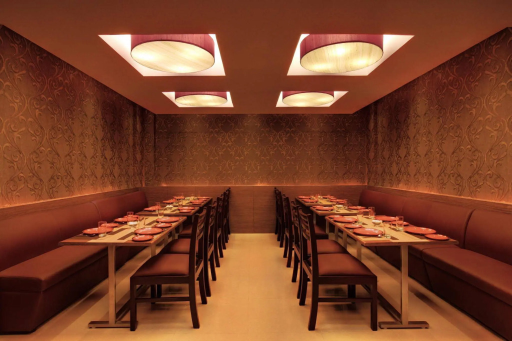 Grand Tiara Hotel
