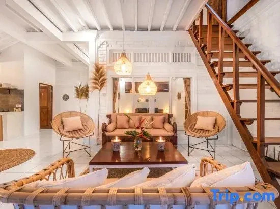 Villa London - 4BDR quiet, pool, prime location