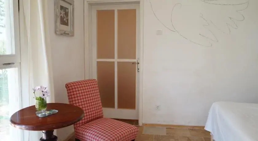Aprico Guest House