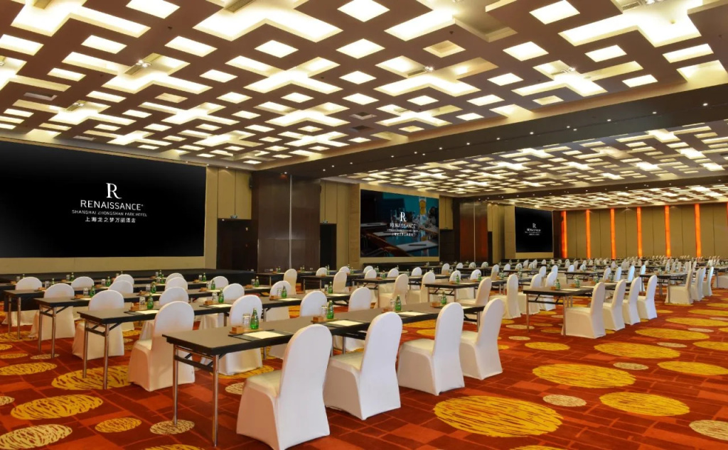 Renaissance Shanghai Zhongshan Park Skyline Hotel