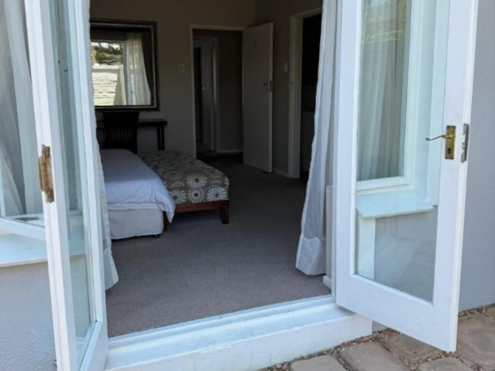 Moments Guesthouse, Kleinmond