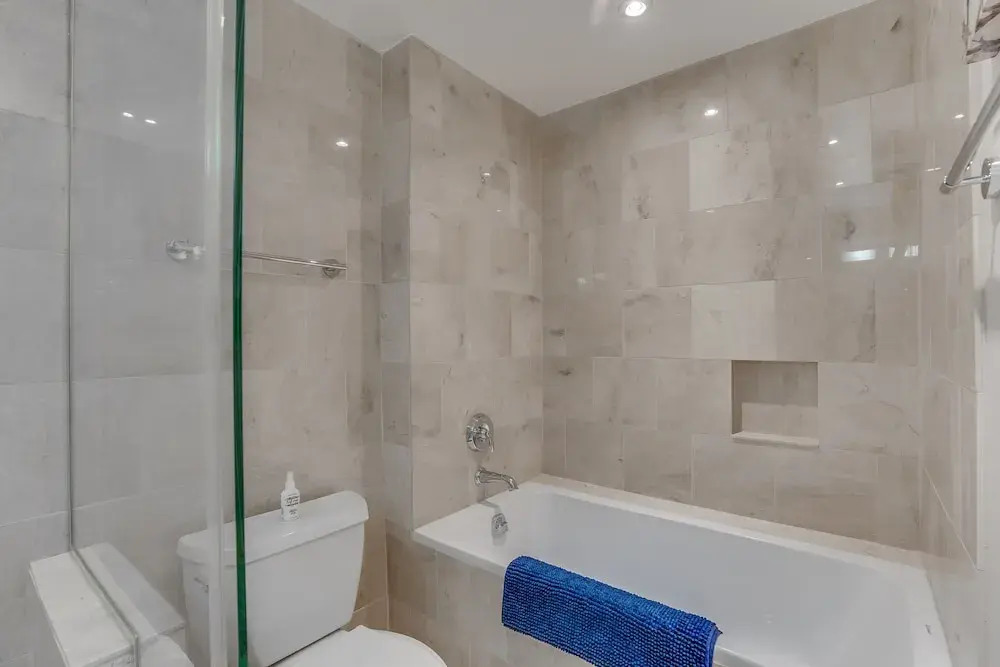 2 Bedroom Apartment located in Washington Dcâs Penn Quarter. 2 Apts by RedAwning