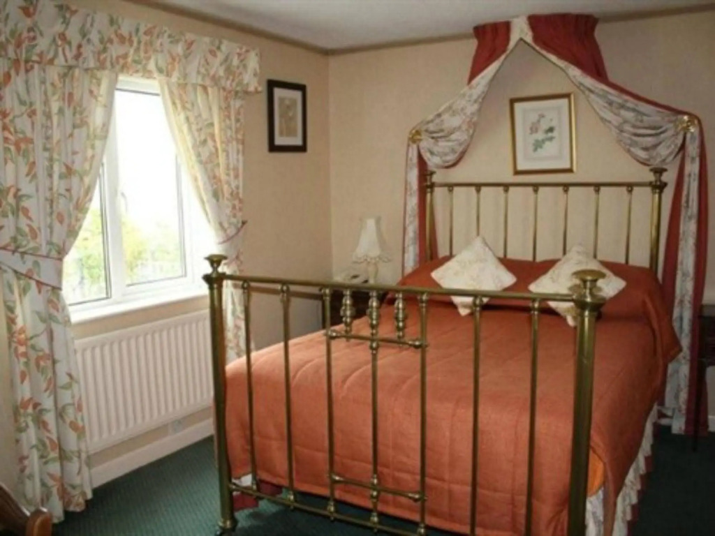 Lantern Lodge Hotel
