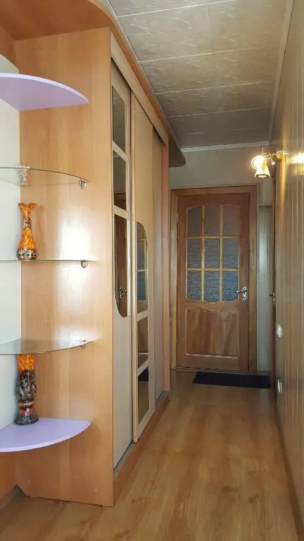 Apartment on Кривенко 81