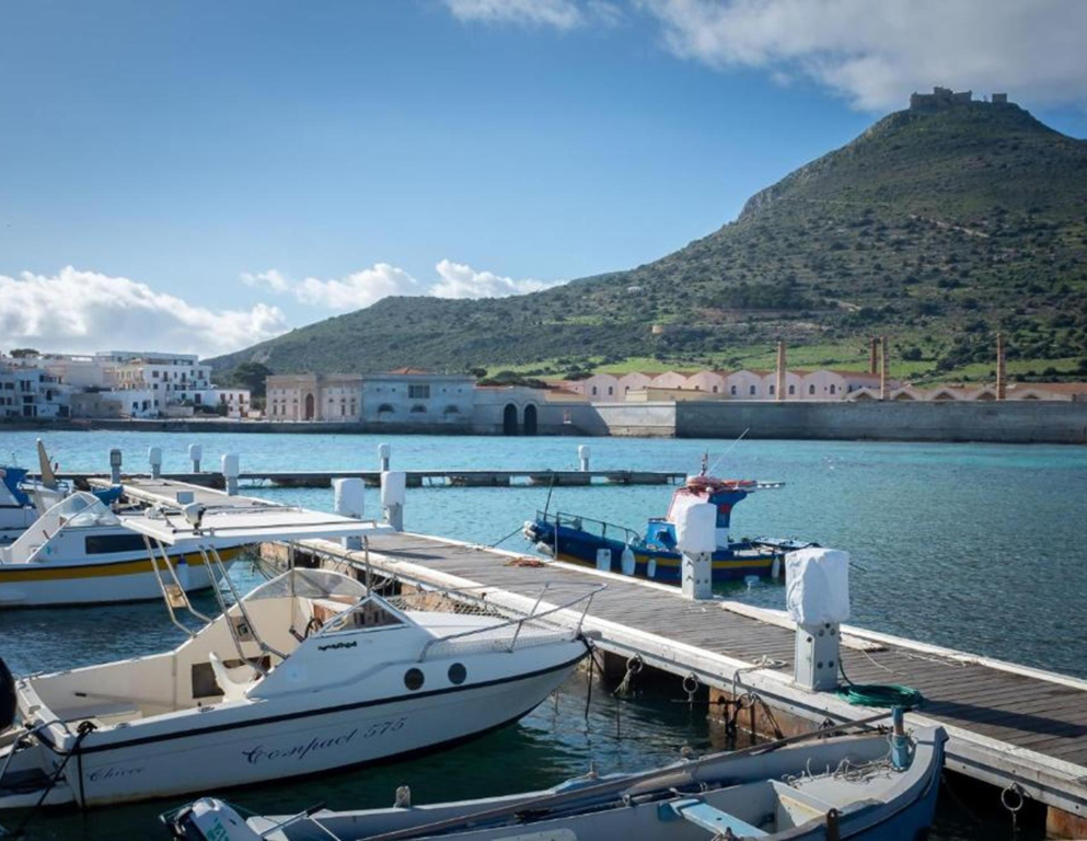 Agorà di Favignana - Affittacamere Piazza Madrice