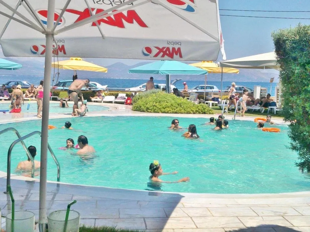 Hotel Flisvos